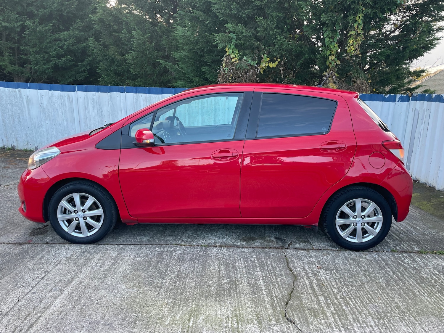 Used Toyota Yaris 2013 for sale - 76469106: Photo 6