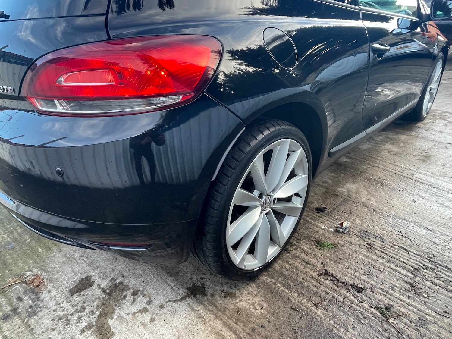 Used Volkswagen Scirocco 2010 for sale - 76750871: Photo 16