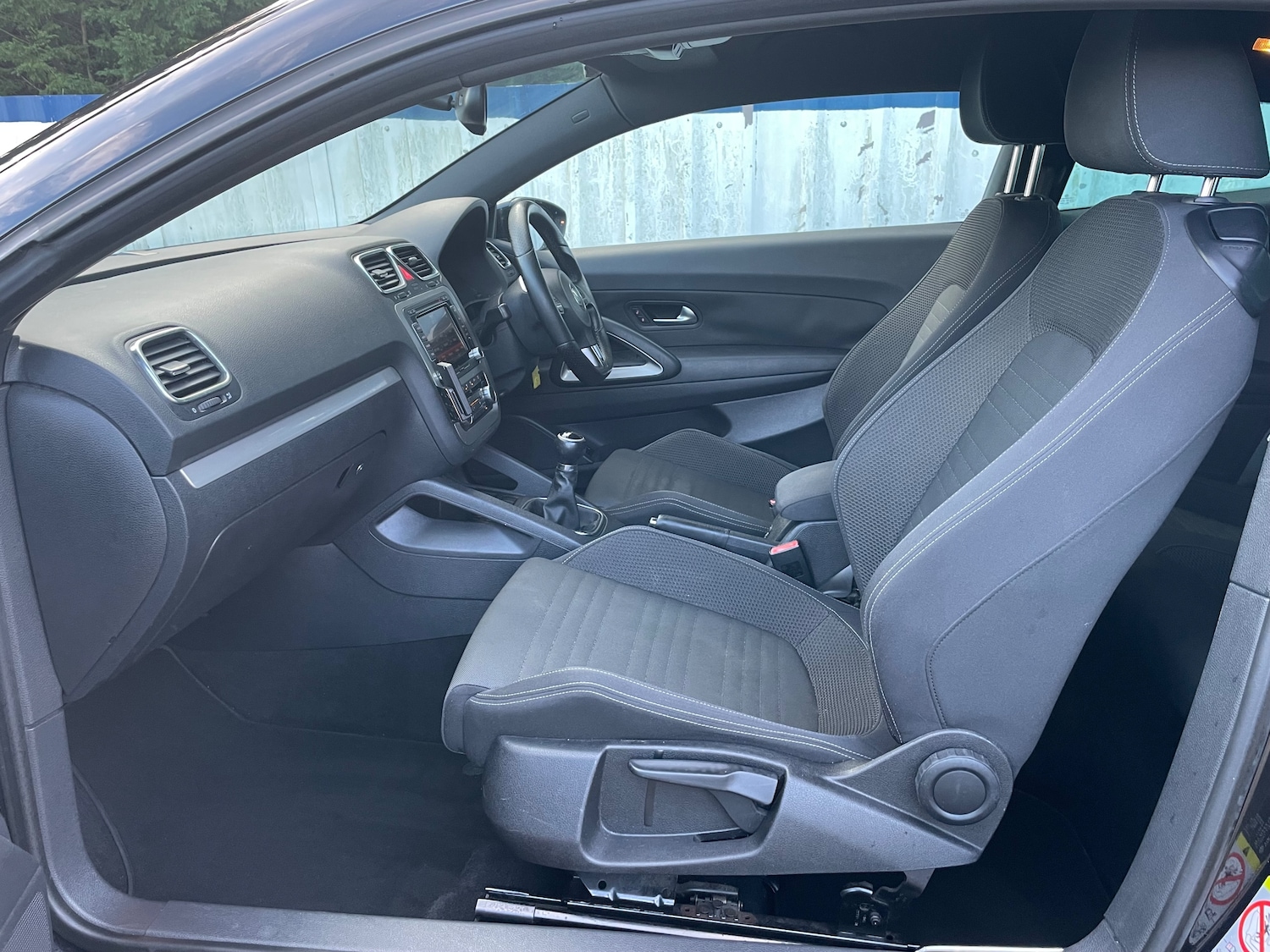 Used Volkswagen Scirocco 2010 for sale - 76750871: Photo 9