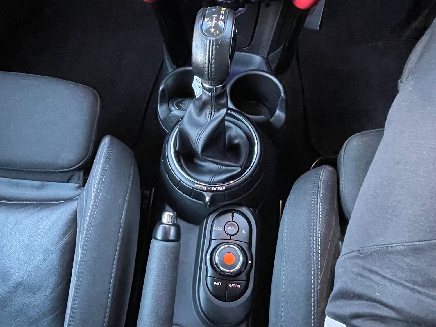 Used MINI Hatch 2015 for sale - 76909292: Photo 24