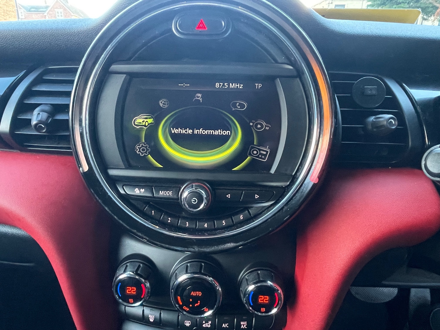 Used MINI Hatch 2015 for sale - 76909292: Photo 26