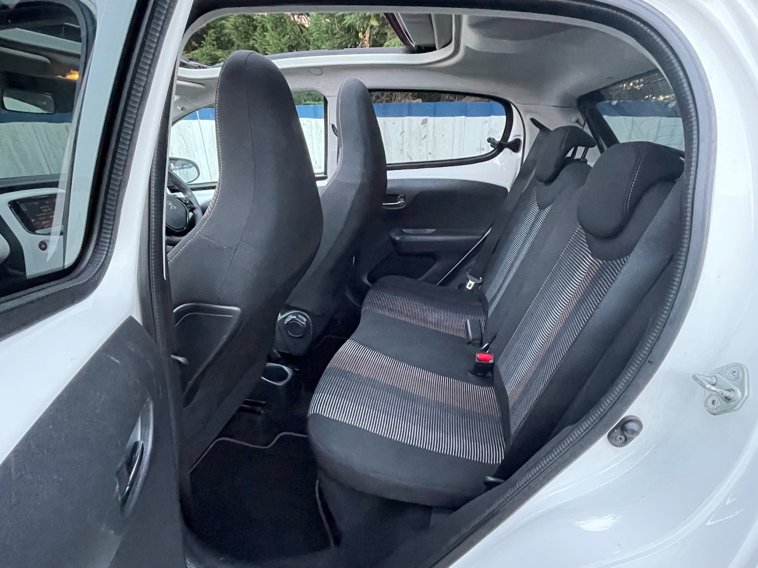 Used Peugeot 108 2014 for sale - 76653835: Photo 10