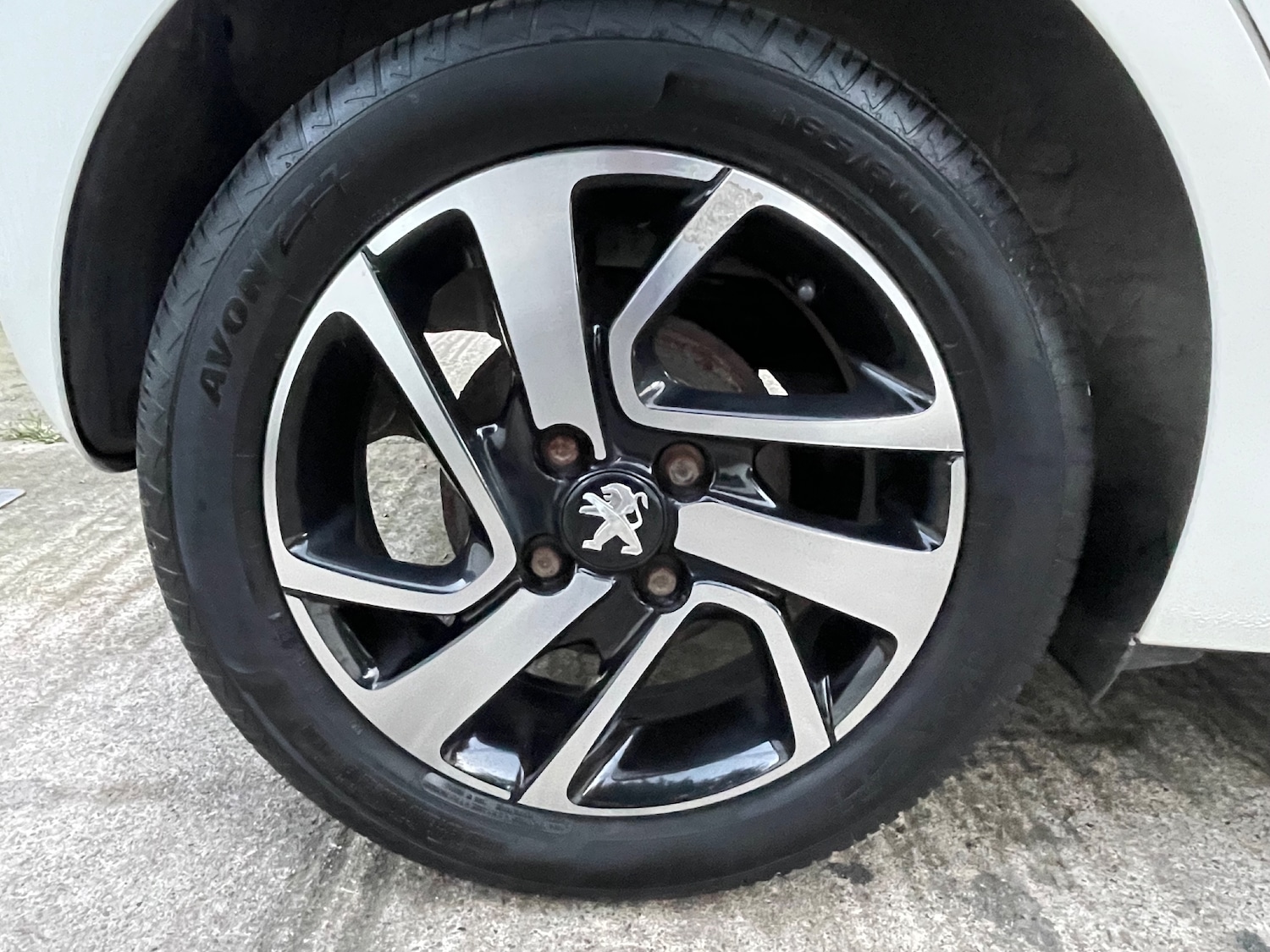 Used Peugeot 108 2014 for sale - 76653835: Photo 19