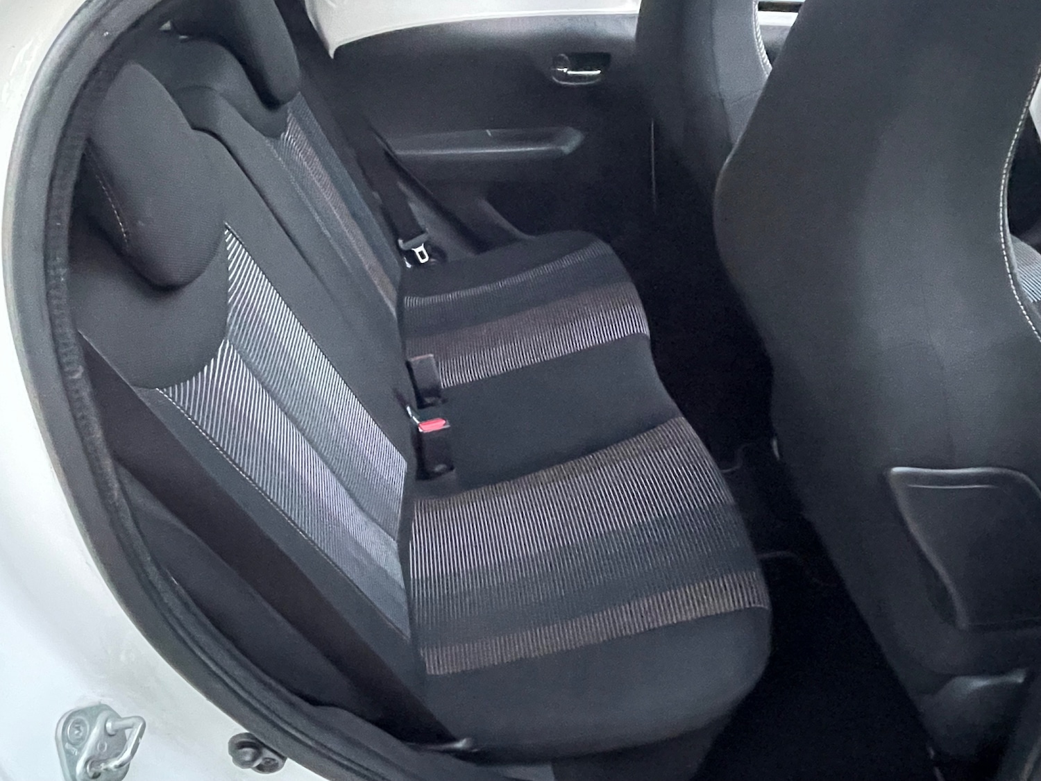 Used Peugeot 108 2014 for sale - 76653835: Photo 22