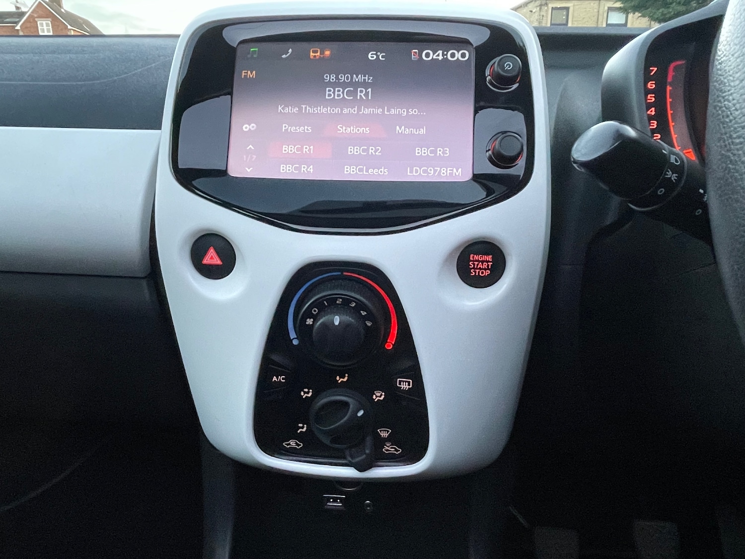 Used Peugeot 108 2014 for sale - 76653835: Photo 24