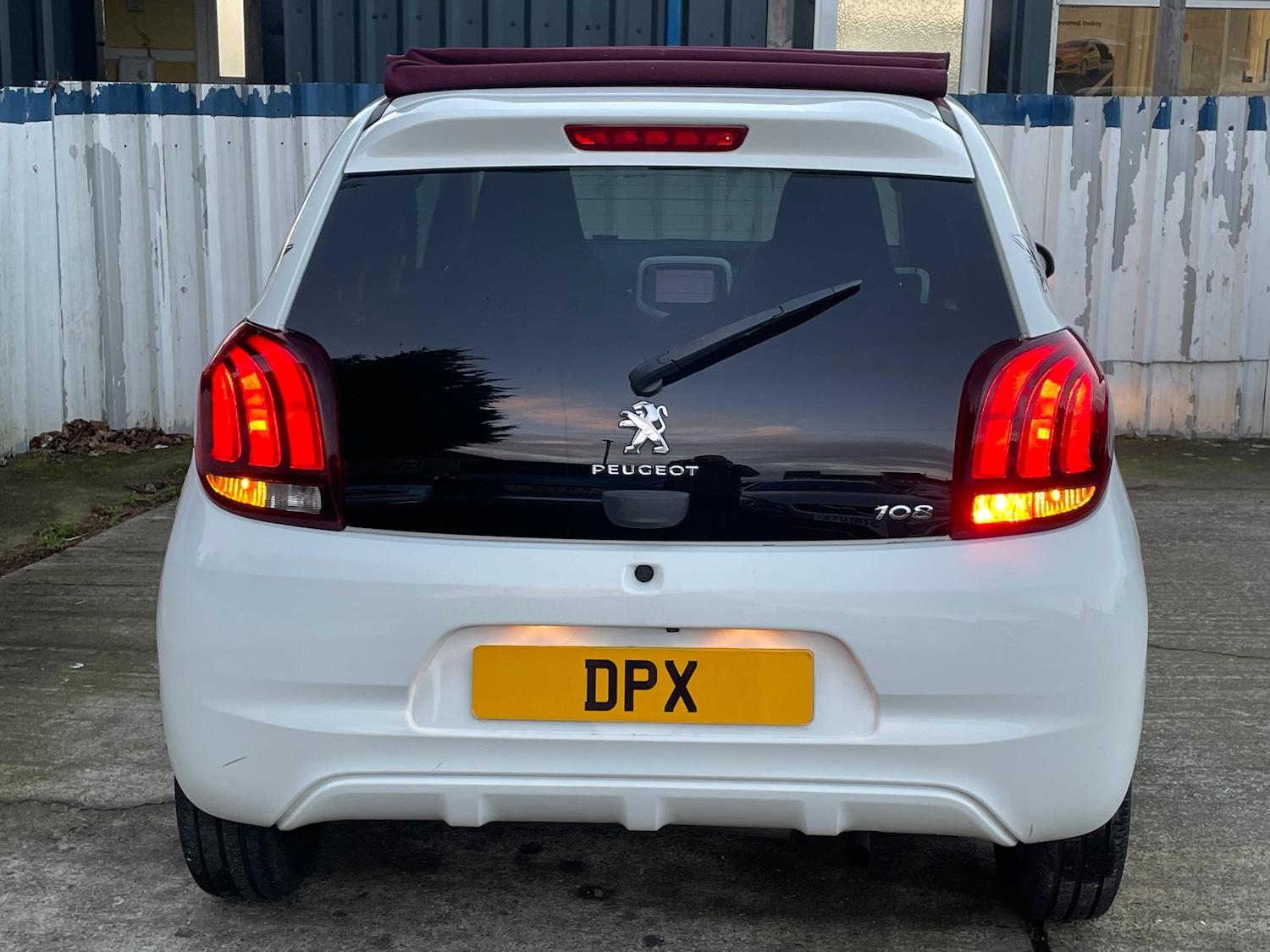 Used Peugeot 108 2014 for sale - 76653835: Photo 4