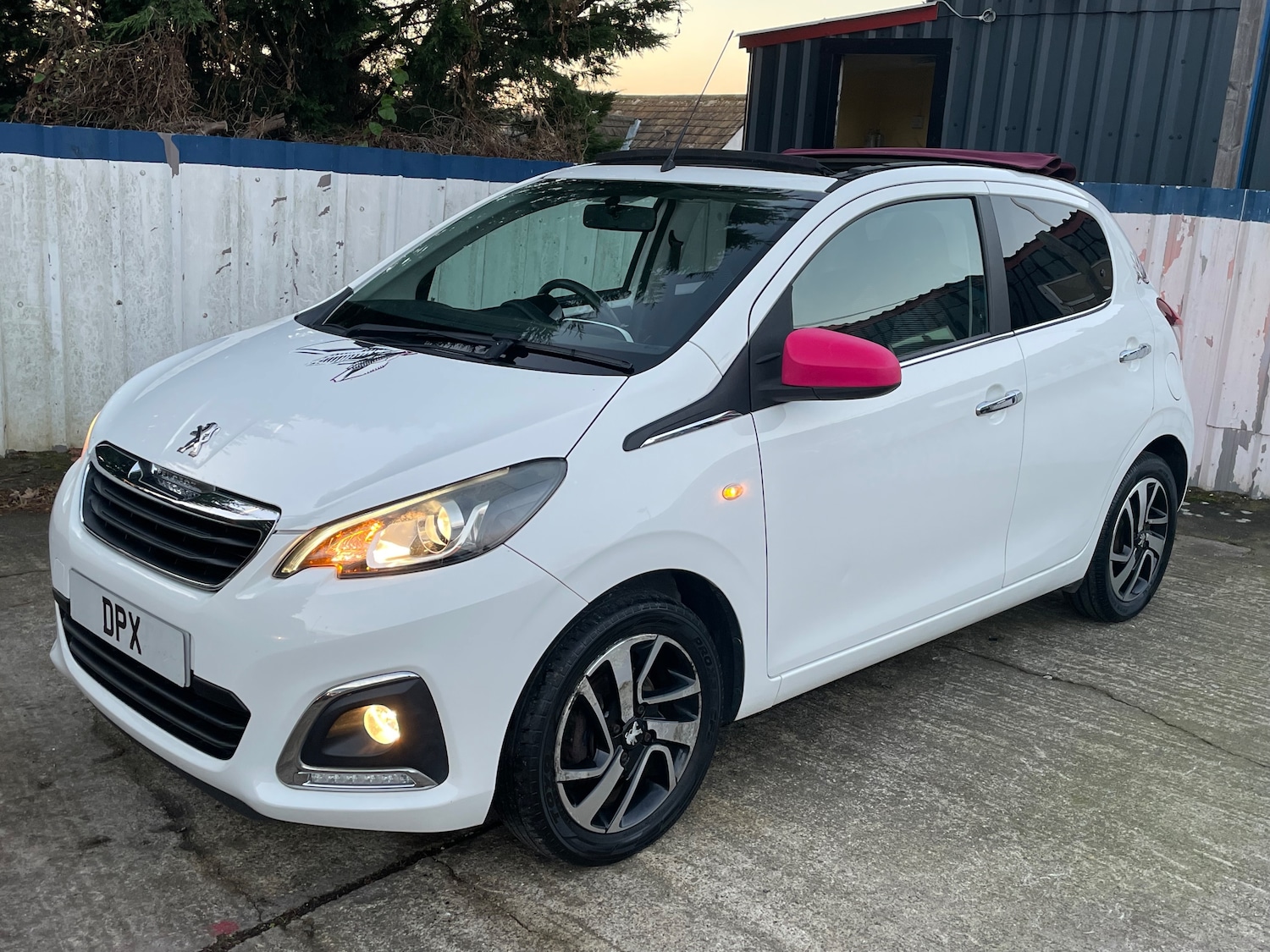 Used Peugeot 108 2014 for sale - 76653835: Photo 7