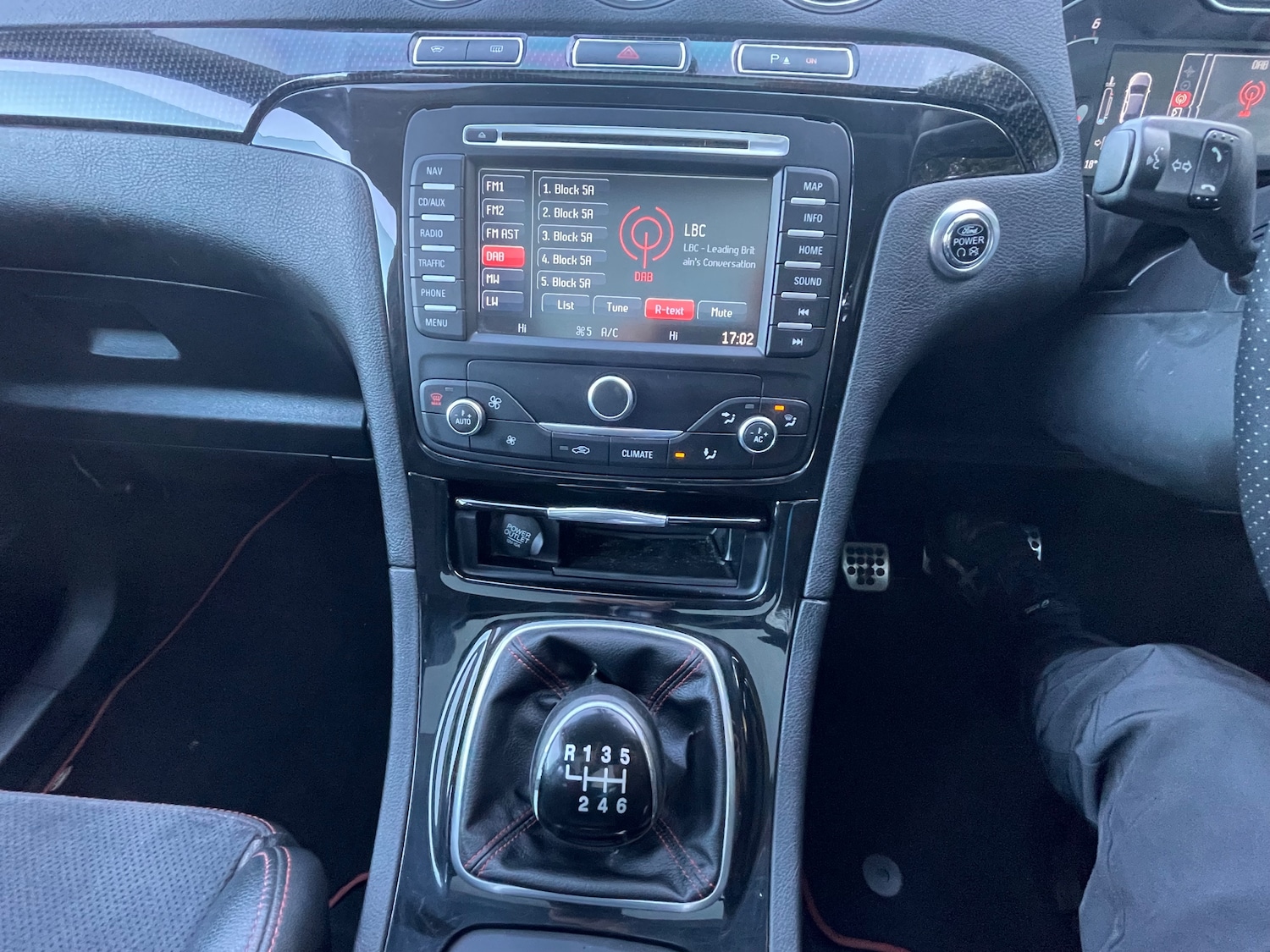 Used Ford S-Max 2015 for sale - 77919058: Photo 24