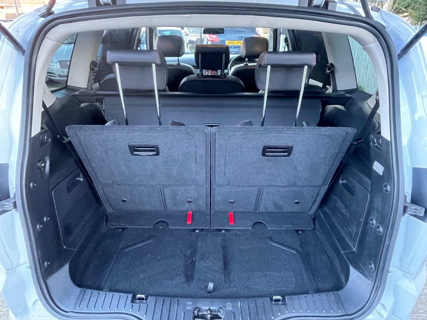 Used Ford S-Max 2015 for sale - 77919058: Photo 27