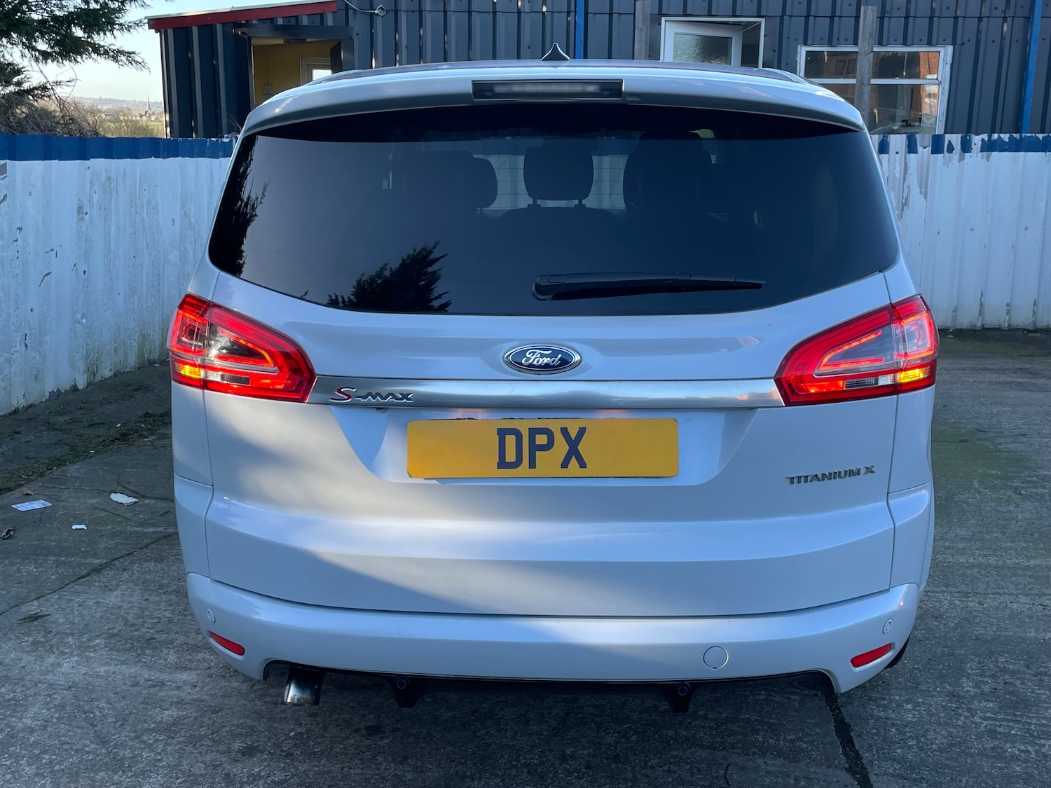 Used Ford S-Max 2015 for sale - 77919058: Photo 4