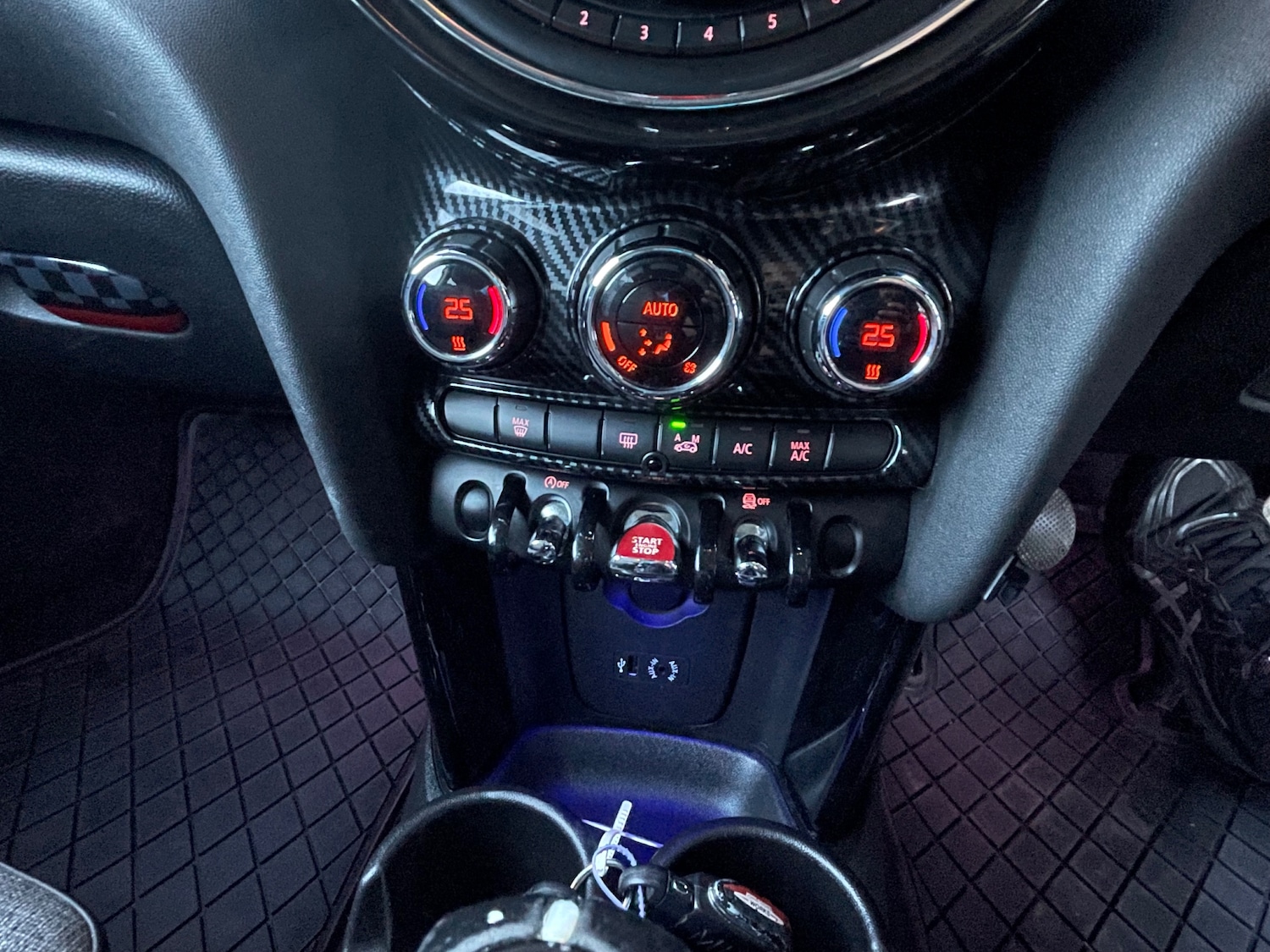 Used MINI Hatch 2017 for sale - 77927524: Photo 24