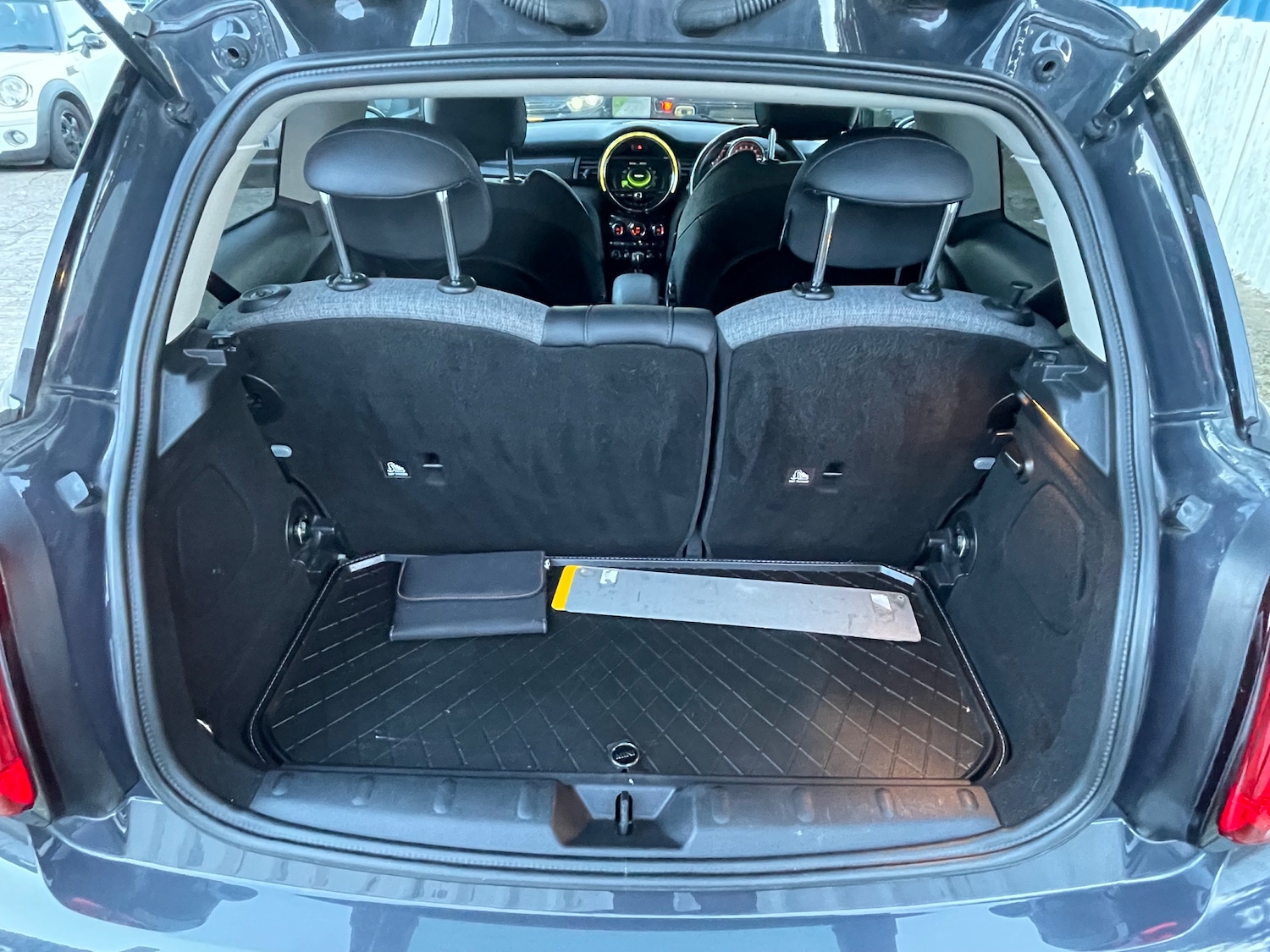 Used MINI Hatch 2017 for sale - 77927524: Photo 47