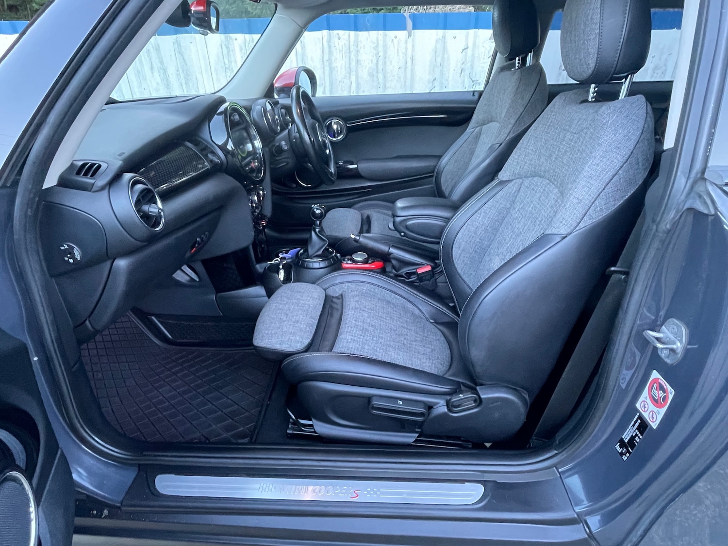 Used MINI Hatch 2017 for sale - 77927524: Photo 9