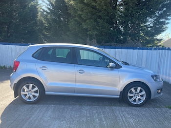 Used Volkswagen Polo 2011 for sale - 77665307: Photo