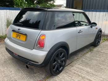 Used MINI Hatch 2004 for sale - 75165530: Photo