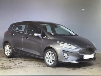 Used Ford Fiesta 2017 for sale - 79656145: Photo