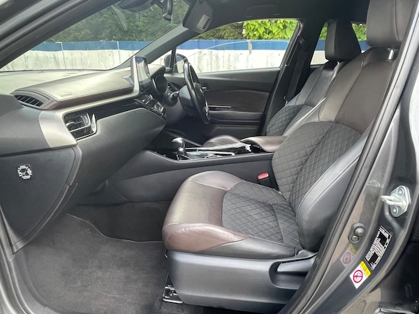 Used Toyota C-HR 2017 for sale - 76234859: Photo 8