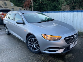 2019 (19) - 1.6 Turbo D ecoTEC BlueInjection Design Nav Sports Tourer 5dr Diesel Manual
