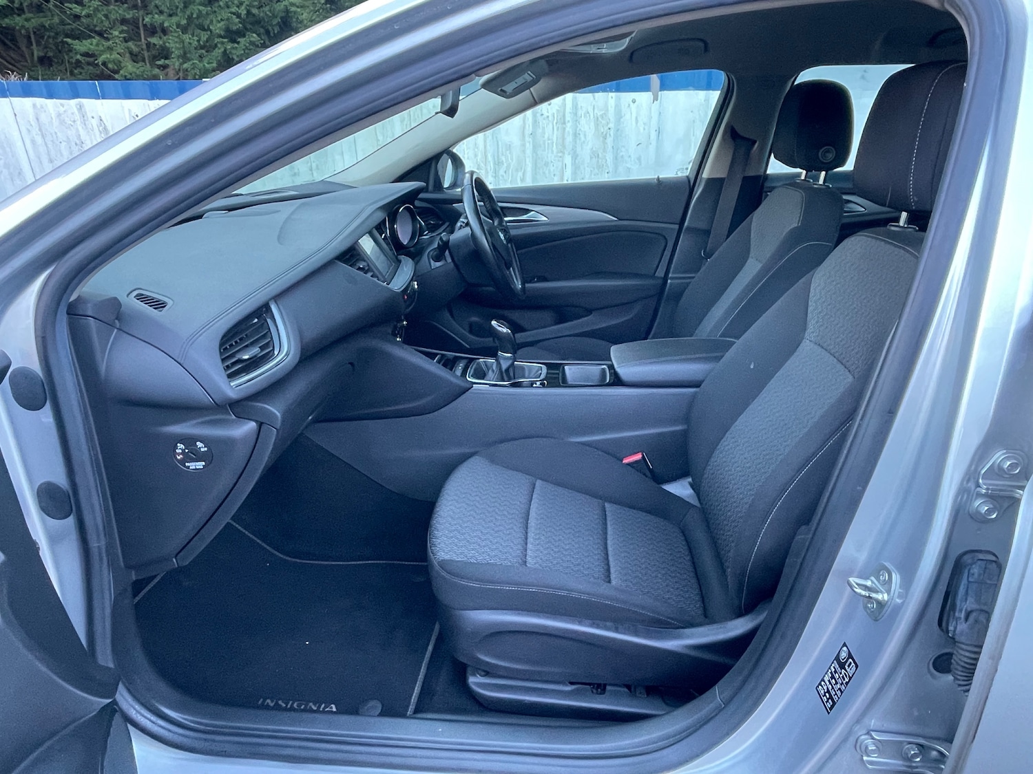 Used Vauxhall Insignia 2019 for sale - 76750870: Photo 9