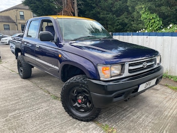 Used Toyota Hilux 2000 for sale - 79394941: Photo