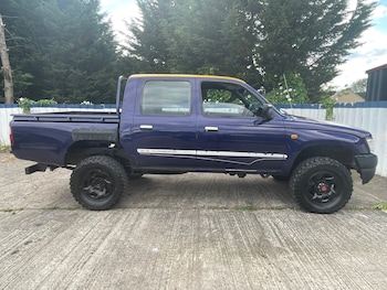 Used Toyota Hilux 2000 for sale - 79394941: Photo