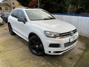 Used Volkswagen Touareg 2012 for sale - 76434549: Photo
