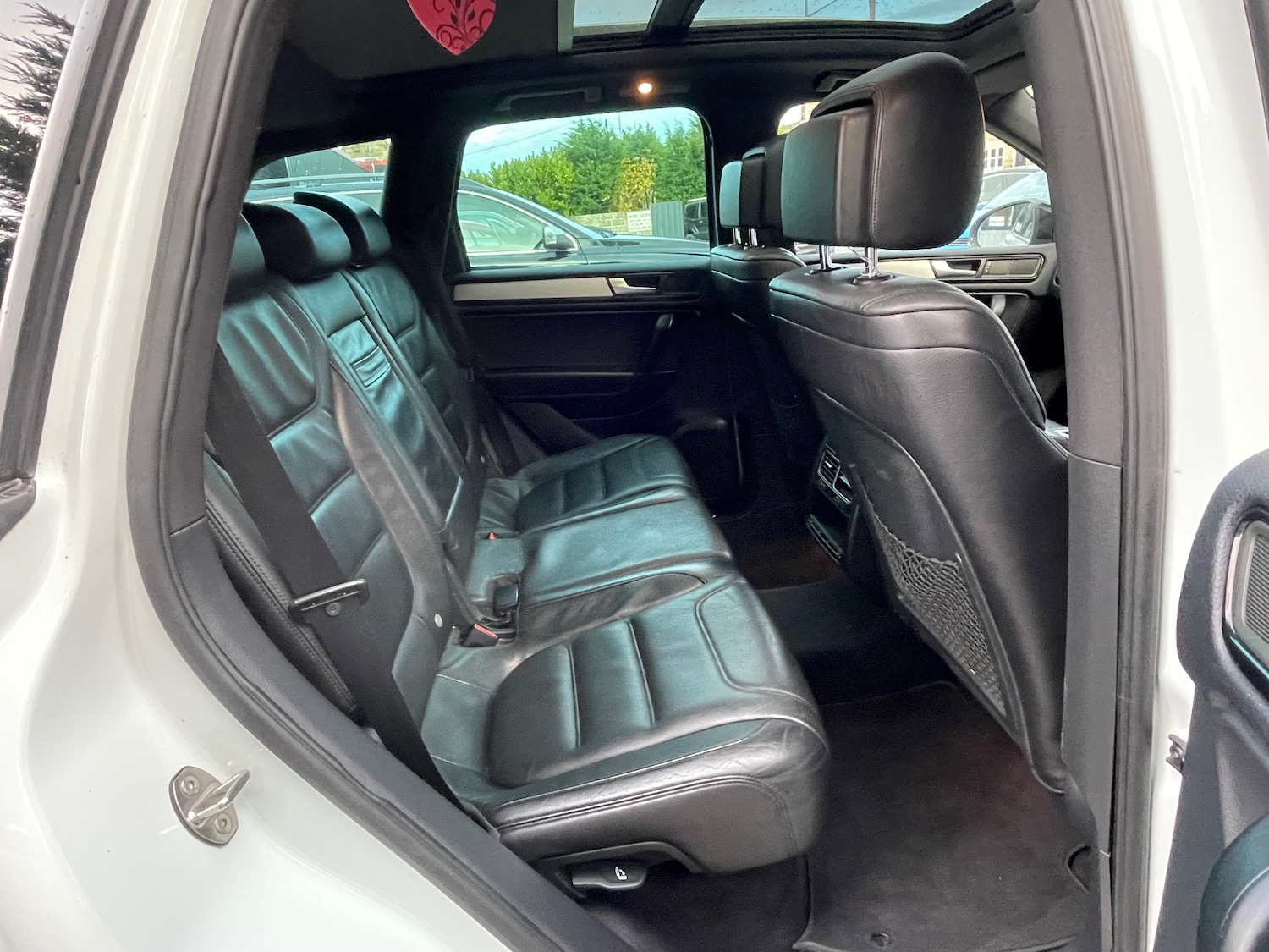 Used Volkswagen Touareg 2012 for sale - 76434549: Photo 22