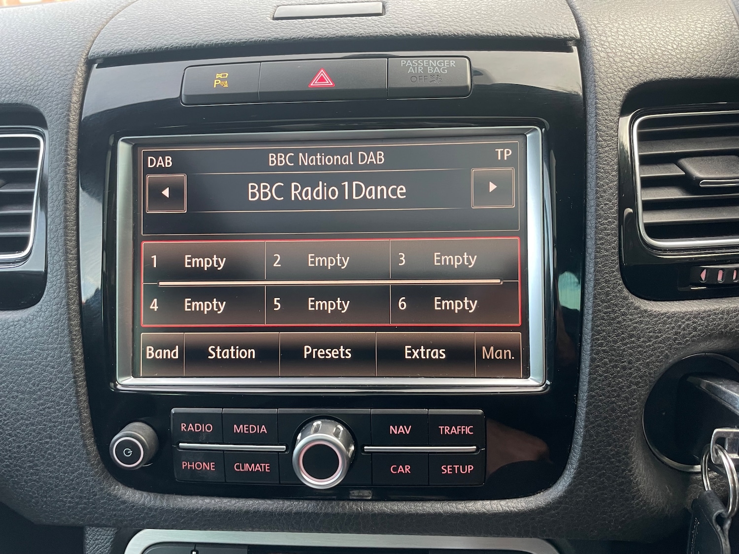 Used Volkswagen Touareg 2012 for sale - 76434549: Photo 28