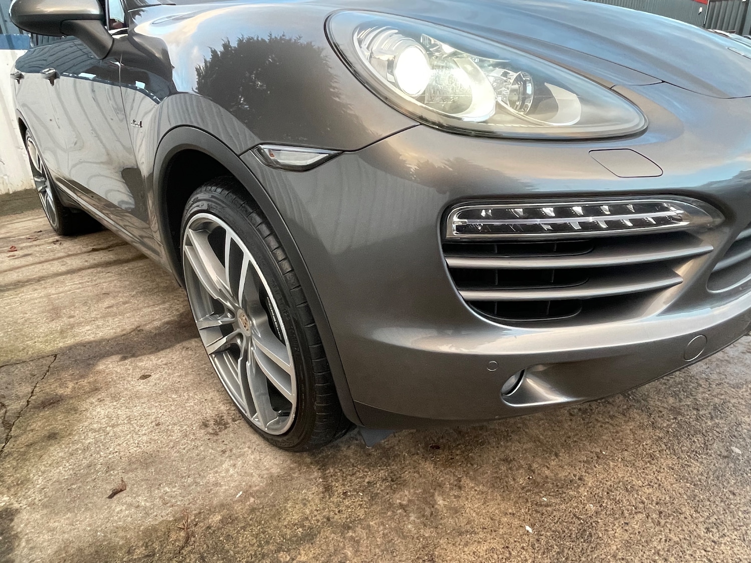 Used Porsche Cayenne 2012 for sale - 76438894: Photo 13