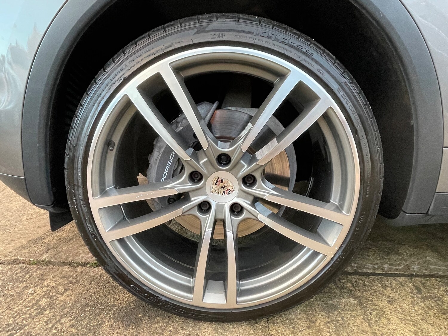 Used Porsche Cayenne 2012 for sale - 76438894: Photo 17