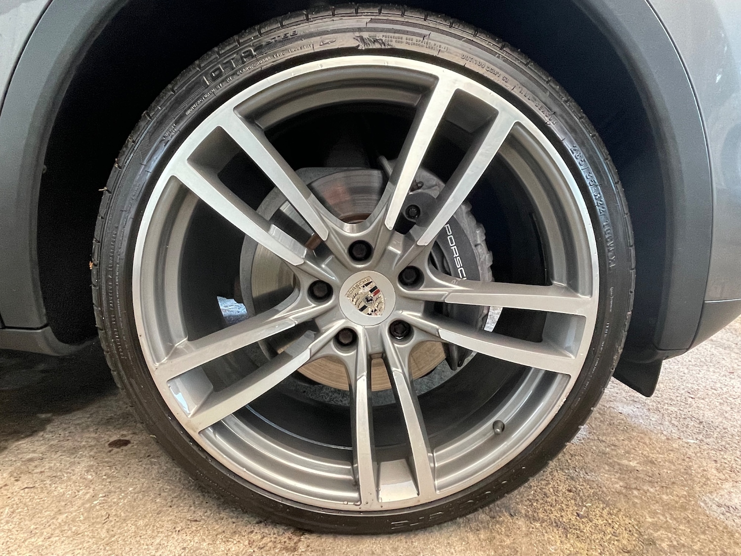 Used Porsche Cayenne 2012 for sale - 76438894: Photo 20