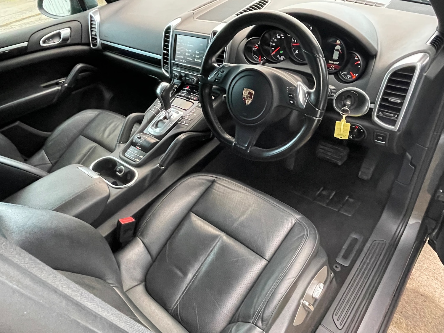 Used Porsche Cayenne 2012 for sale - 76438894: Photo 23