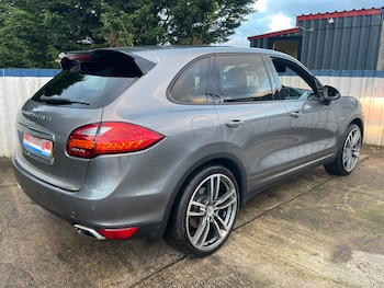 Used Porsche Cayenne 2012 for sale - 76438894: Photo