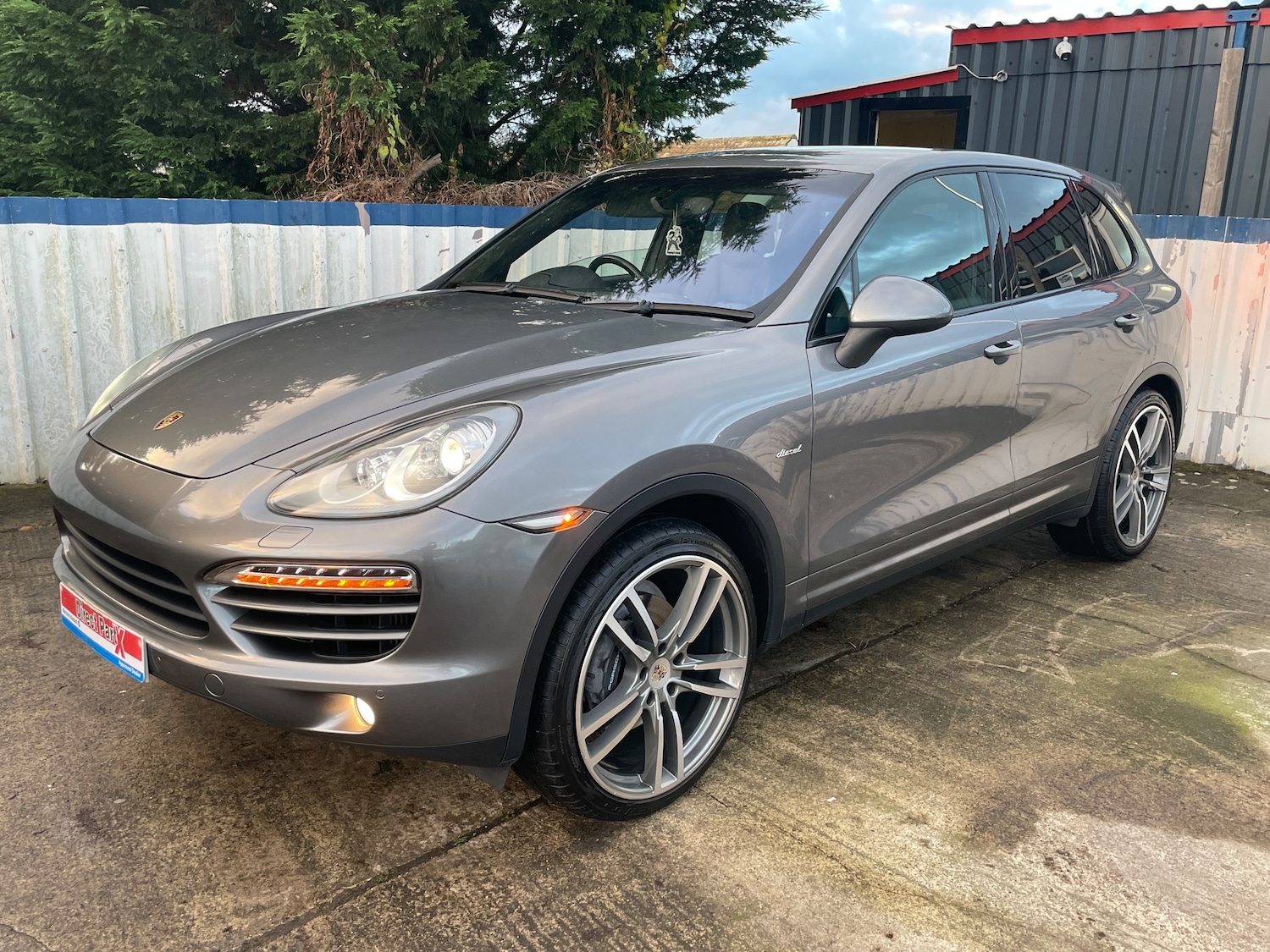 Used Porsche Cayenne 2012 for sale - 76438894: Photo 7
