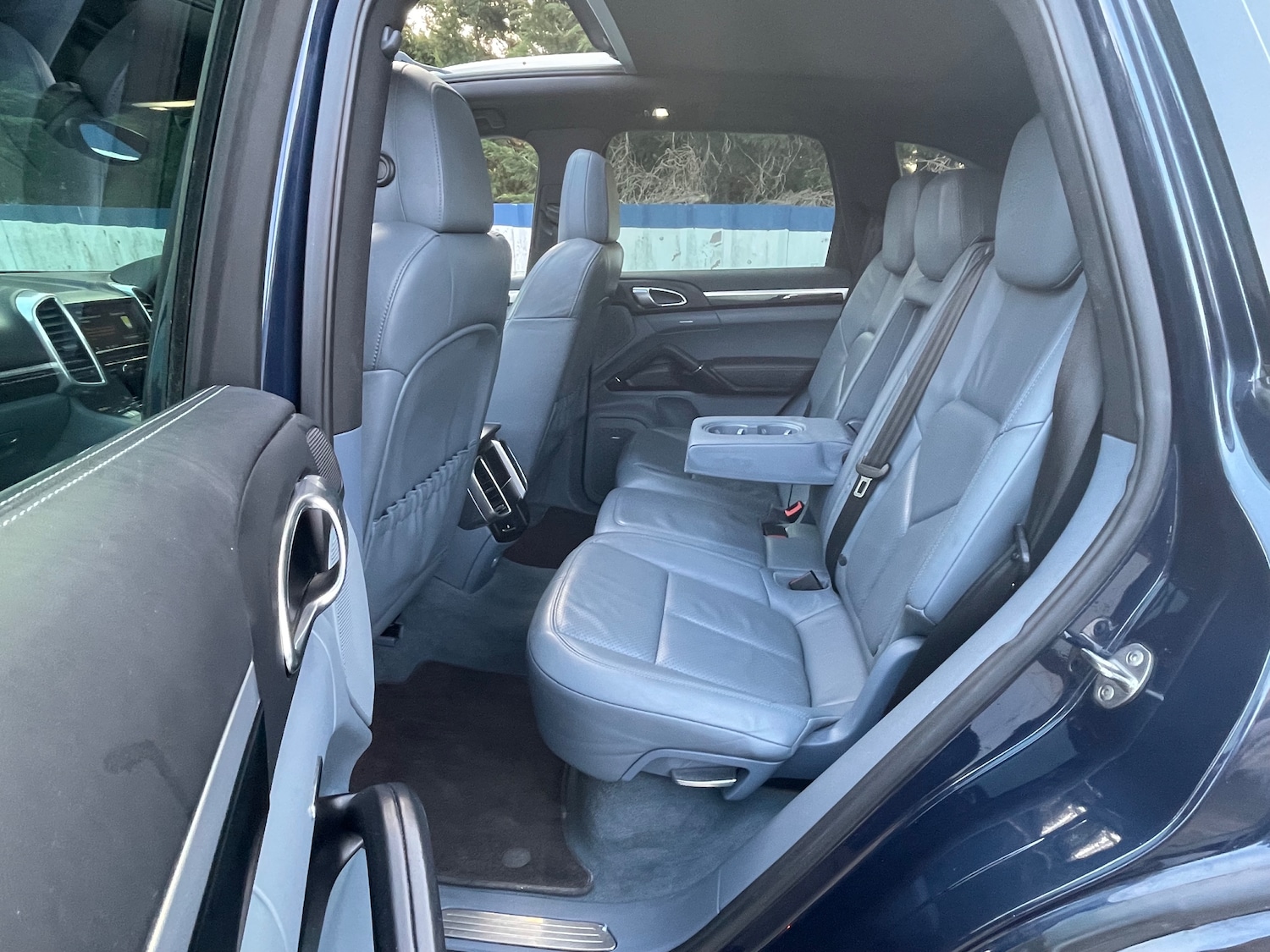 Used Porsche Cayenne 2012 for sale - 77981424: Photo 10