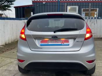 Used Ford Fiesta 2010 for sale - 73588176: Photo