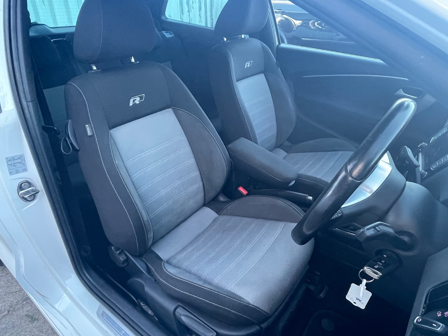 Used Volkswagen Polo 2017 for sale - 76386752: Photo 11