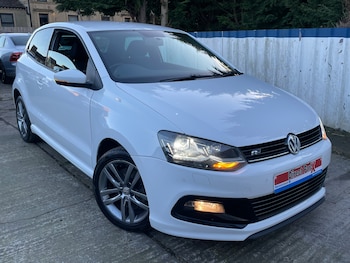 Used Volkswagen Polo 2017 for sale - 76386752: Photo