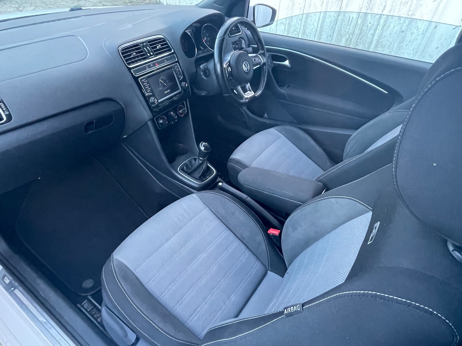 Used Volkswagen Polo 2017 for sale - 76386752: Photo 21