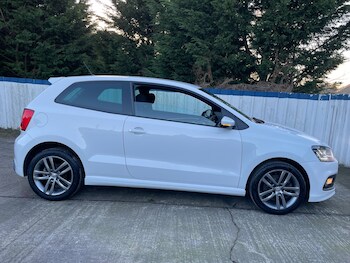 Used Volkswagen Polo 2017 for sale - 76386752: Photo
