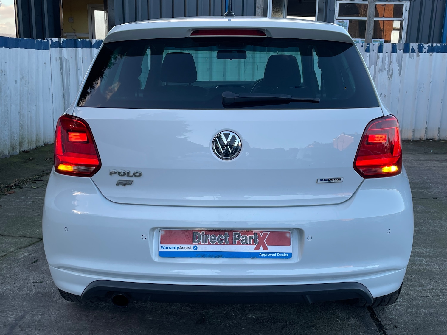 Used Volkswagen Polo 2017 for sale - 76386752: Photo 4