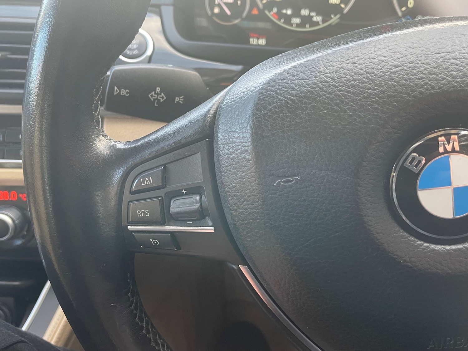 Used BMW 5 Series 2014 for sale - 76819695: Photo 27