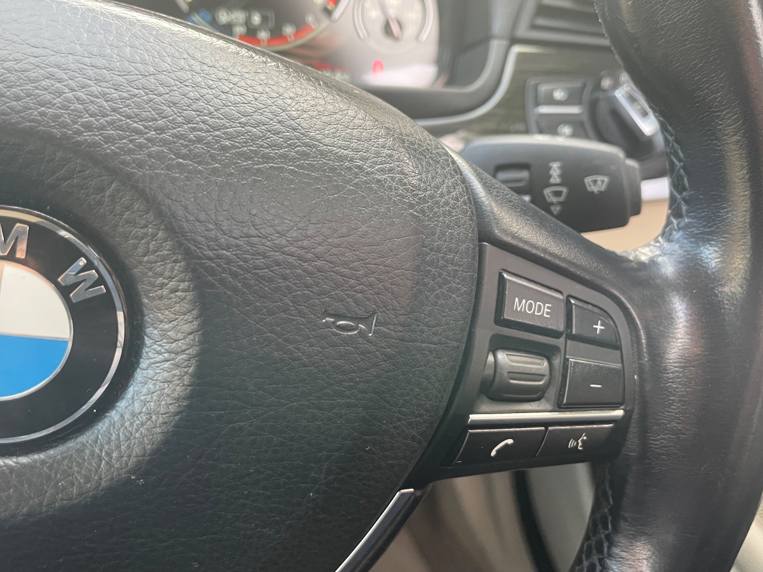 Used BMW 5 Series 2014 for sale - 76819695: Photo 28