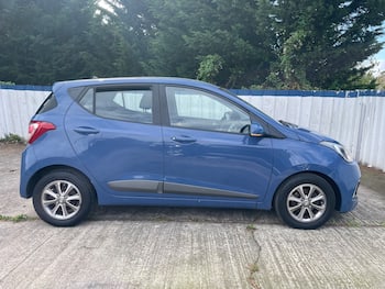 Used Hyundai i10 2016 for sale - 79668101: Photo