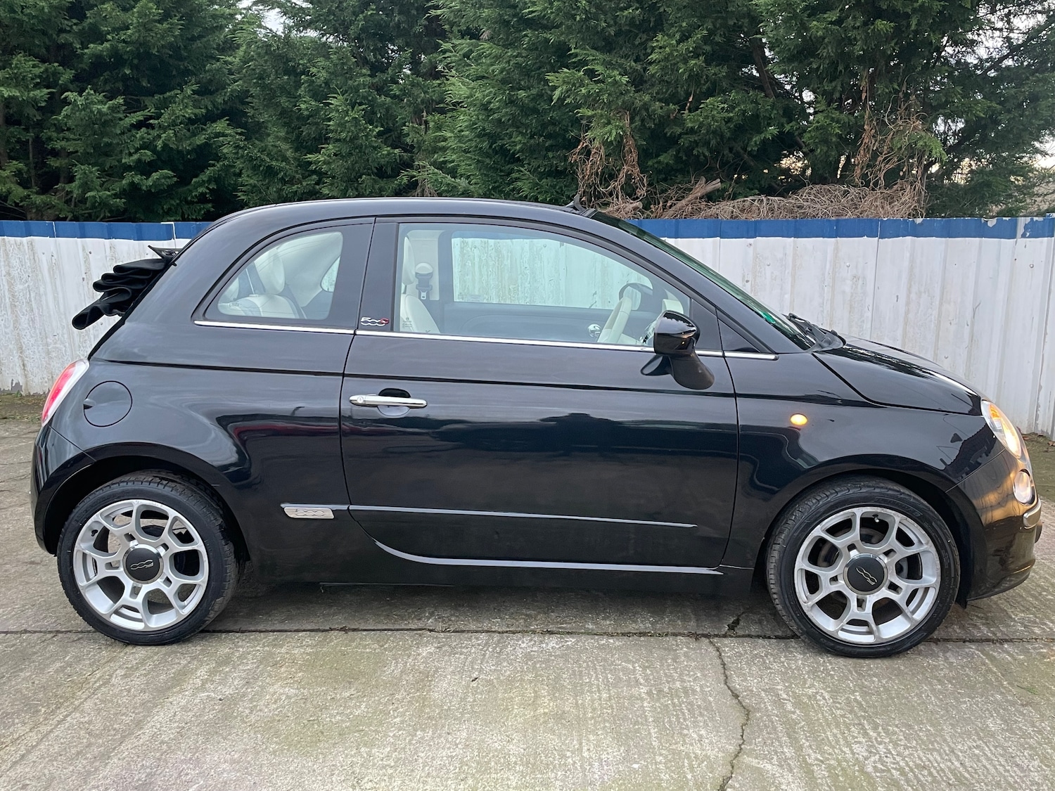 Used Fiat 500C for sale - 77218896: Photo 2