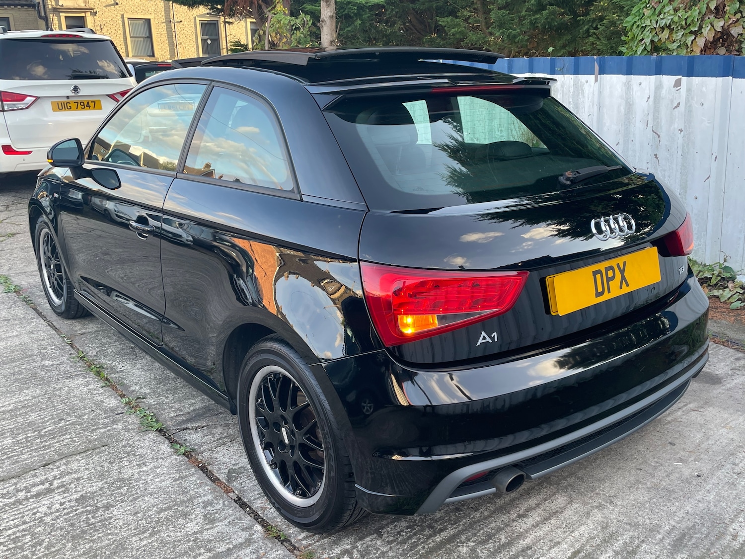 Used Audi A1 2011 for sale - 76234848: Photo 5