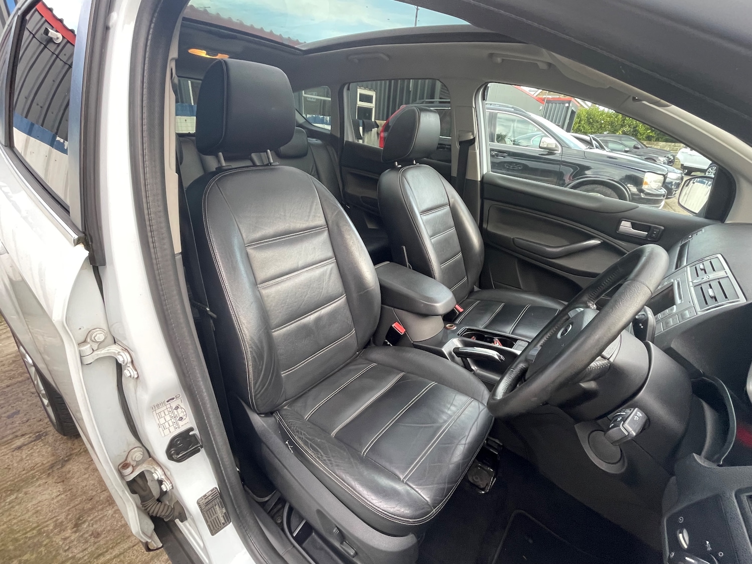 Used Ford Kuga 2011 for sale - 76754750: Photo 11