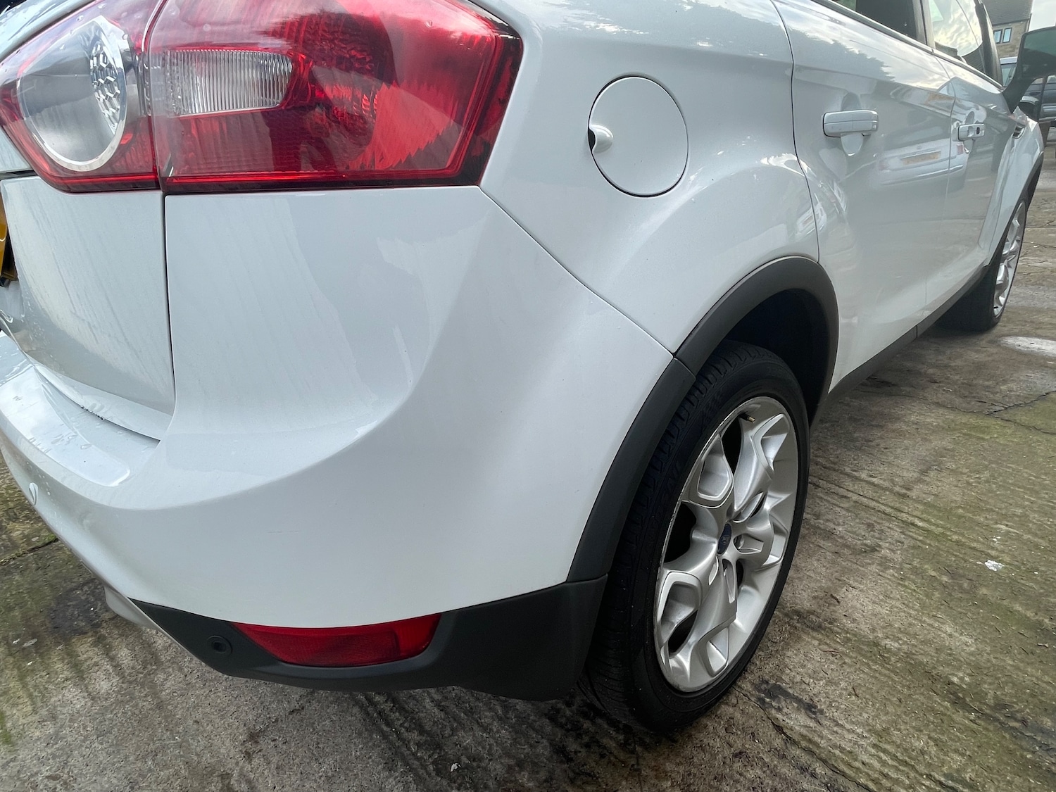 Used Ford Kuga 2011 for sale - 76754750: Photo 16