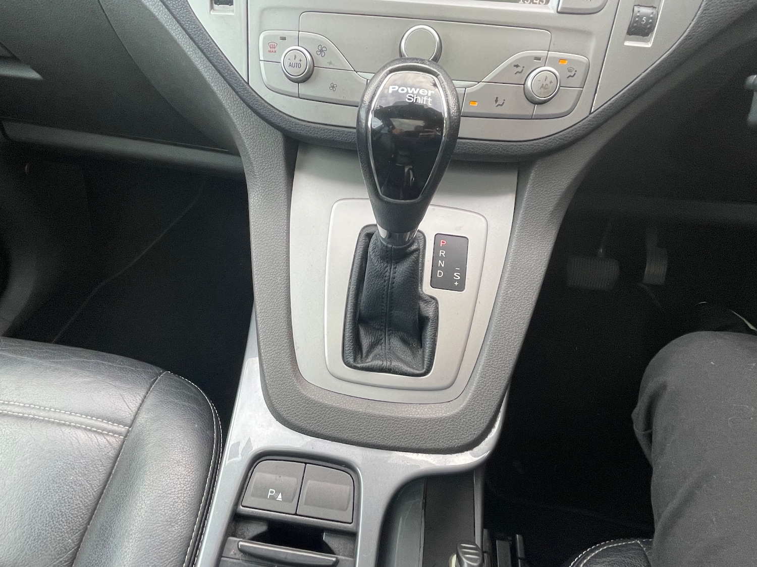 Used Ford Kuga 2011 for sale - 76754750: Photo 26