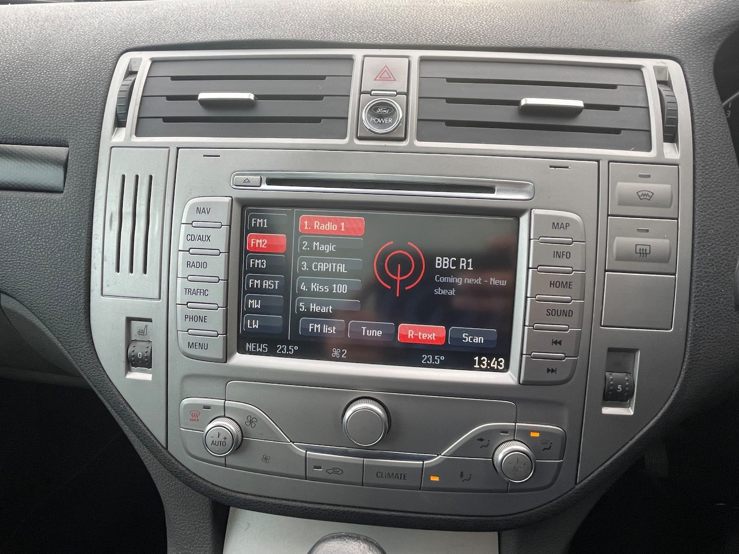 Used Ford Kuga 2011 for sale - 76754750: Photo 27